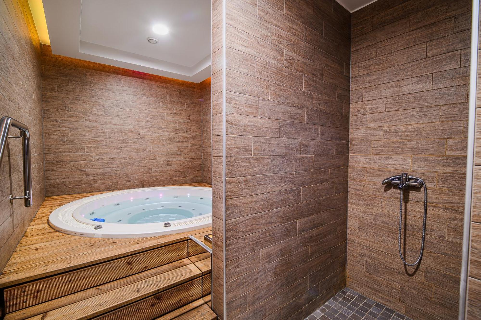 Glamping Maleric With Natural Pool Dragatus ภายนอก รูปภาพ